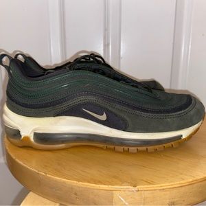 Nike air max. Women size 7.5